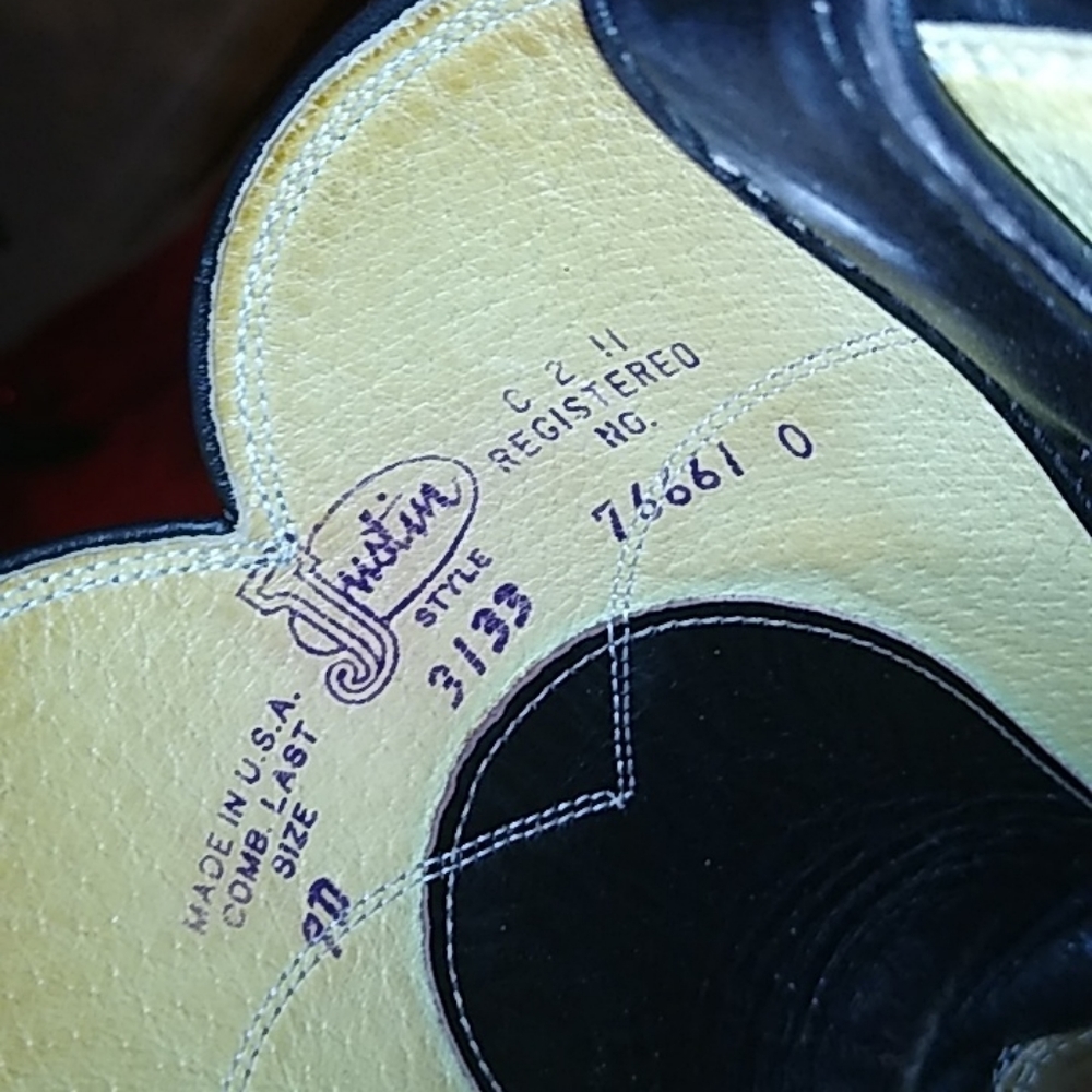 Justin Boots - Picture 3 of 3